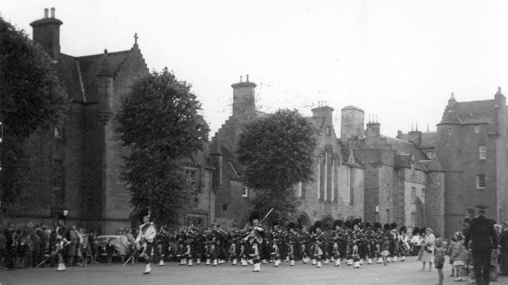 Pipe Band Parade Historylinks Archive