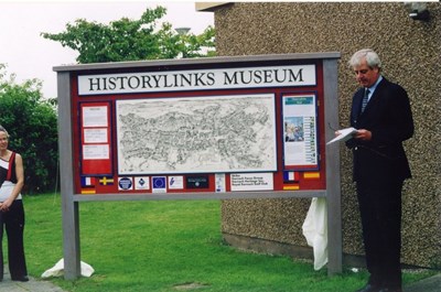 Historylinks Museum Display Panel 'unveiling'