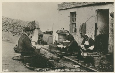 Fishing scenes around Scotland - 'Shelling the Mussels - Auchmithie'