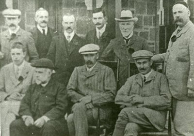Group photograph at RDGC c 1906