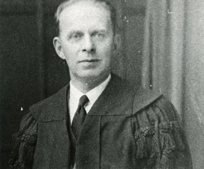 Portrait photograph of William Skinner