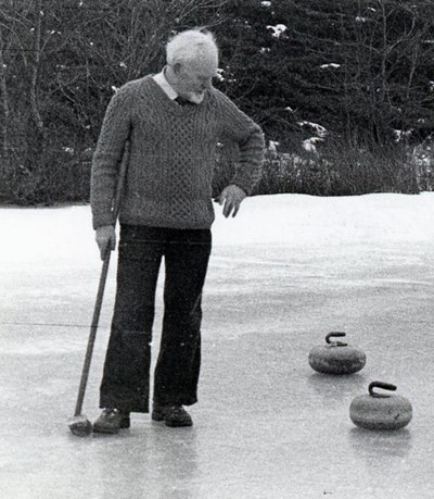 Deliberation on the next play