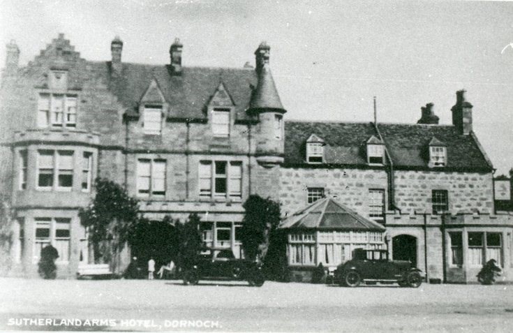 Cars parked at the Sutherland Arms Hotel