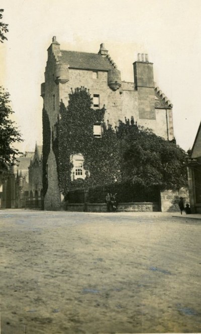 Dornoch Castle tower from the west