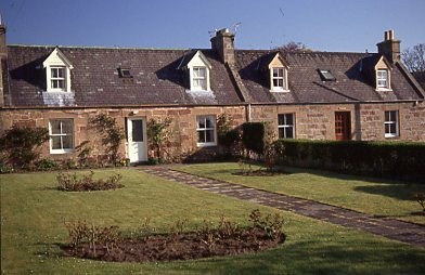 Terrace of one-and-a-half properties Meadows area