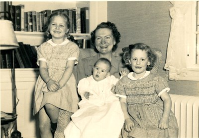 Monochrome photograph of Lillian (nee Ross) with her daughters