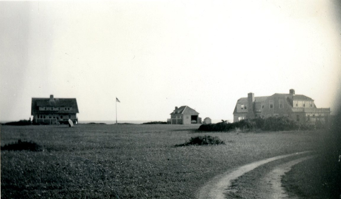 Monochrome photograph of Lillian’s (Ross) house 1953