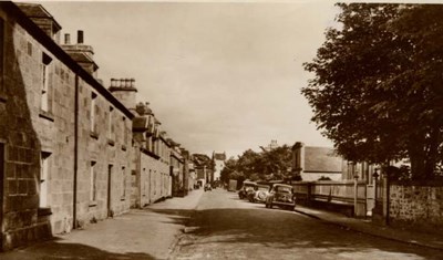 Castle Street, viewed from west and east