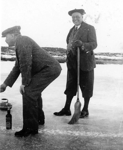 Curlers at Loch an Treel