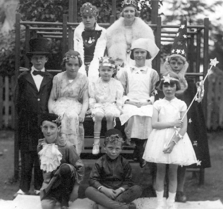 Children in fancy dress