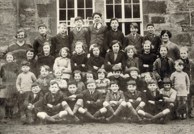 Skibo School Group photograph 1932-1939