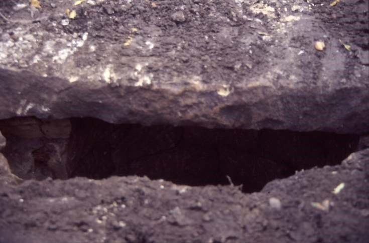 Uncovering well at old manse 1987