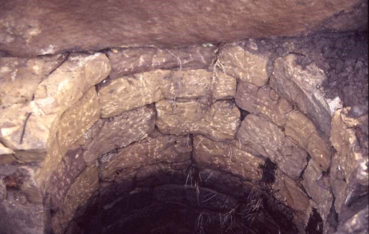 Uncovering well at old manse 1987