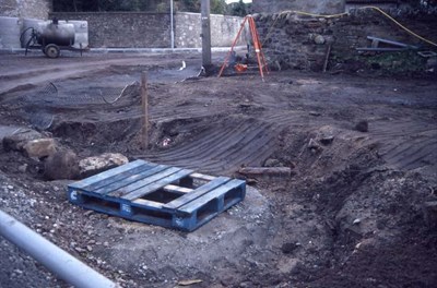 Uncovering well at old manse 1987
