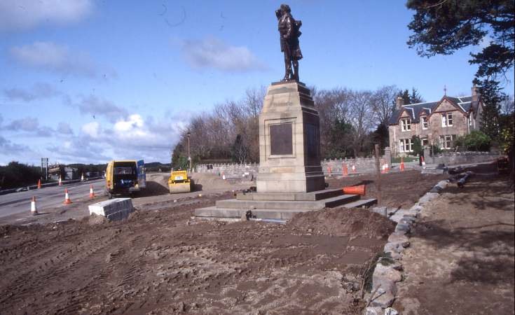 Dornoch war memorial