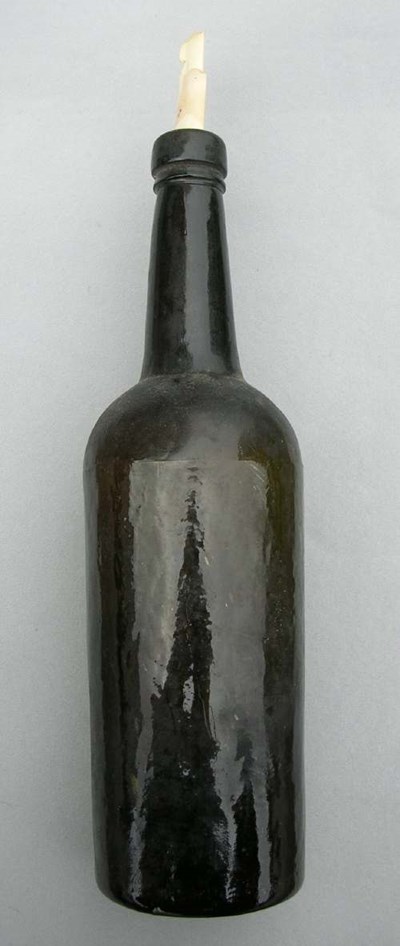 Whisky bottle with accompanying note