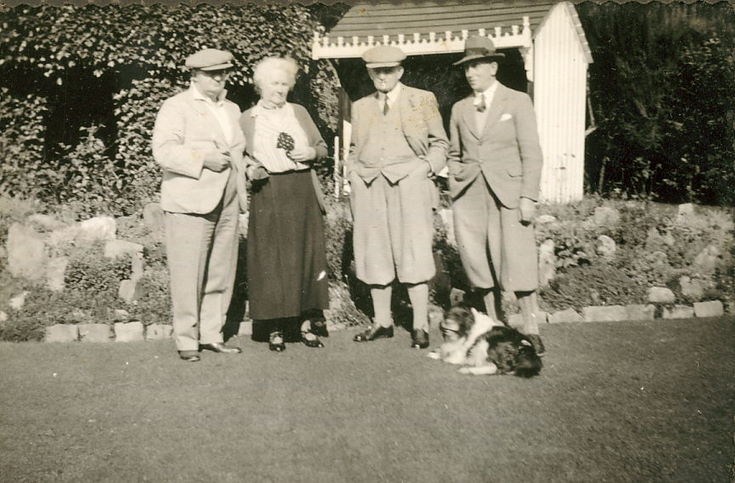 Back Lawn, Clashmore