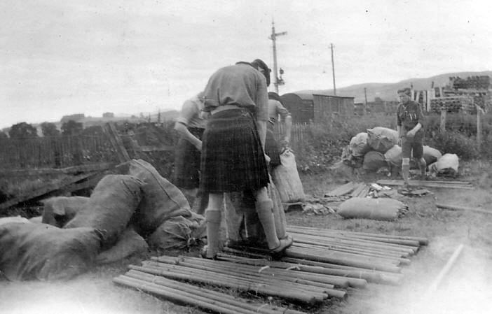 Scouts packing after camp