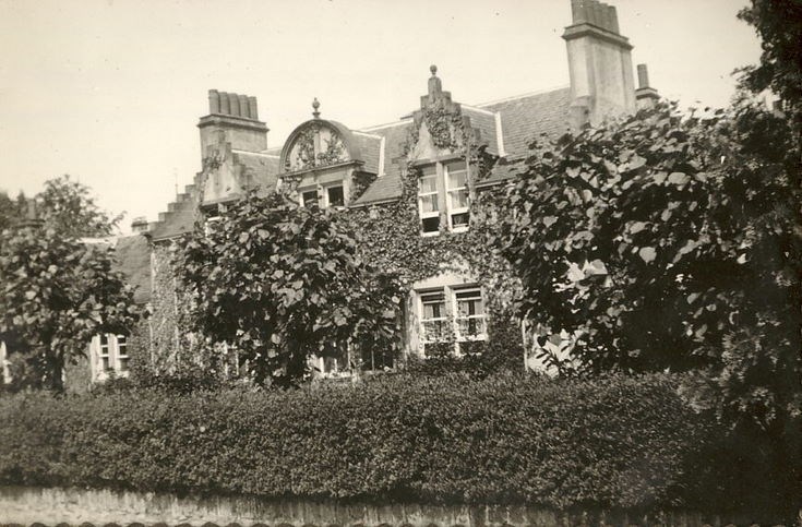 House ~ Unidentified