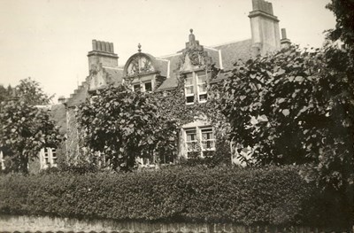 House ~ Unidentified