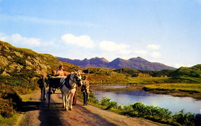 'Tinkers by the River Inver'