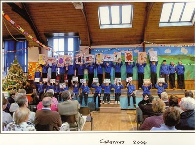 Dornoch Primary School Christmas 2004