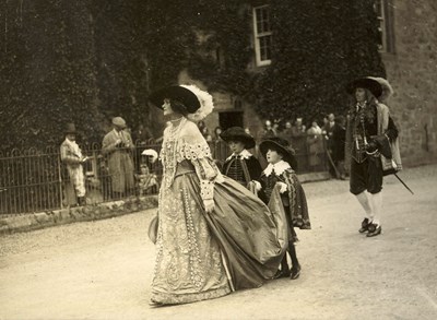 Lady performer with pages in Dornoch Pageant 1928