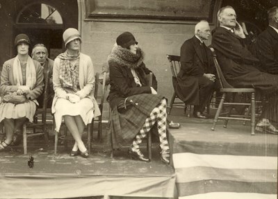 Ladies on side dias Freedom of Burgh 1928