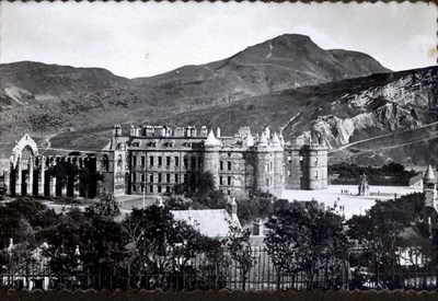 Views of Edinburgh ~ Palace of Holyroodhouse