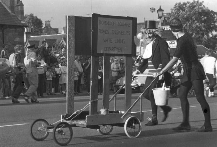 'White Lining' -  pram race Dornoch Festival week