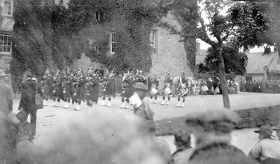 Dornoch Pipe Band at Pageant 1928