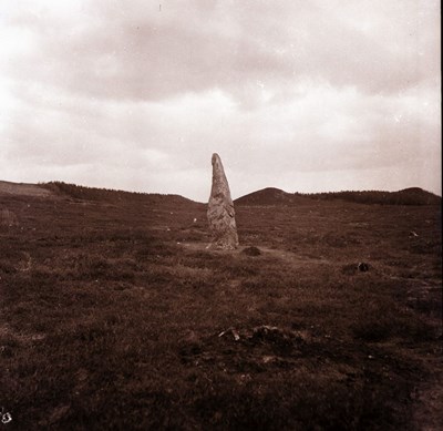 Standing Stone, Loch-an-Treel 
