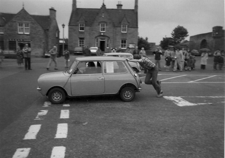 Dornoch Festival Week ~ Strongest man competition, car pushing