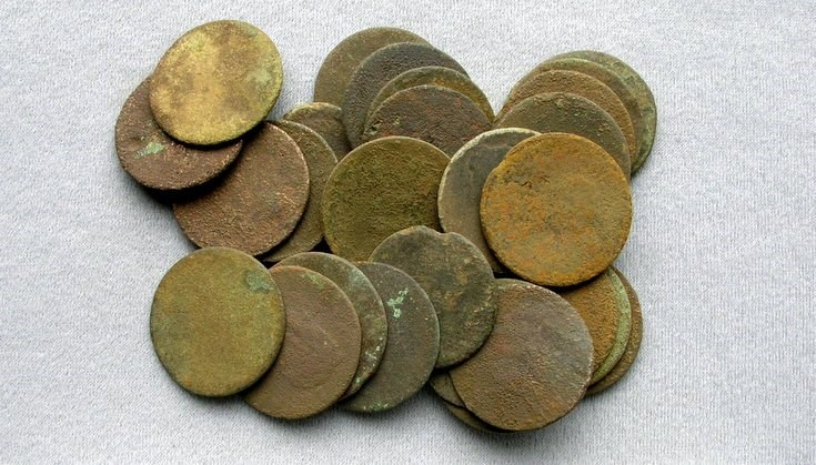 Assorted unidentified coins found in Dornoch area